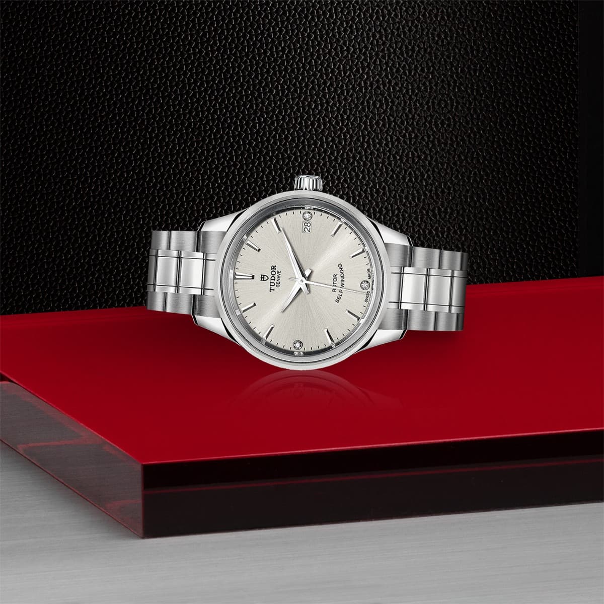 TUDOR Style 3
