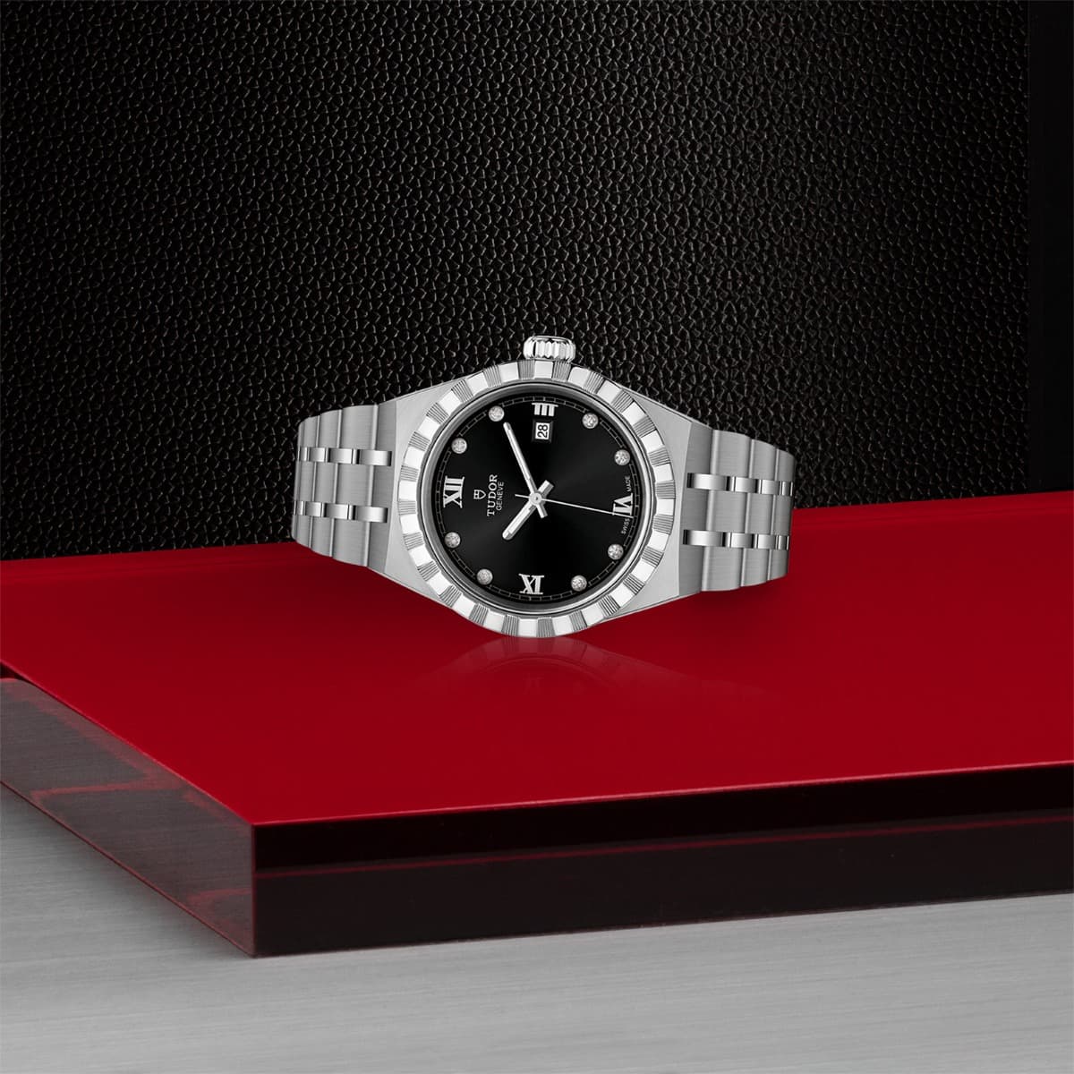 TUDOR Royal 3