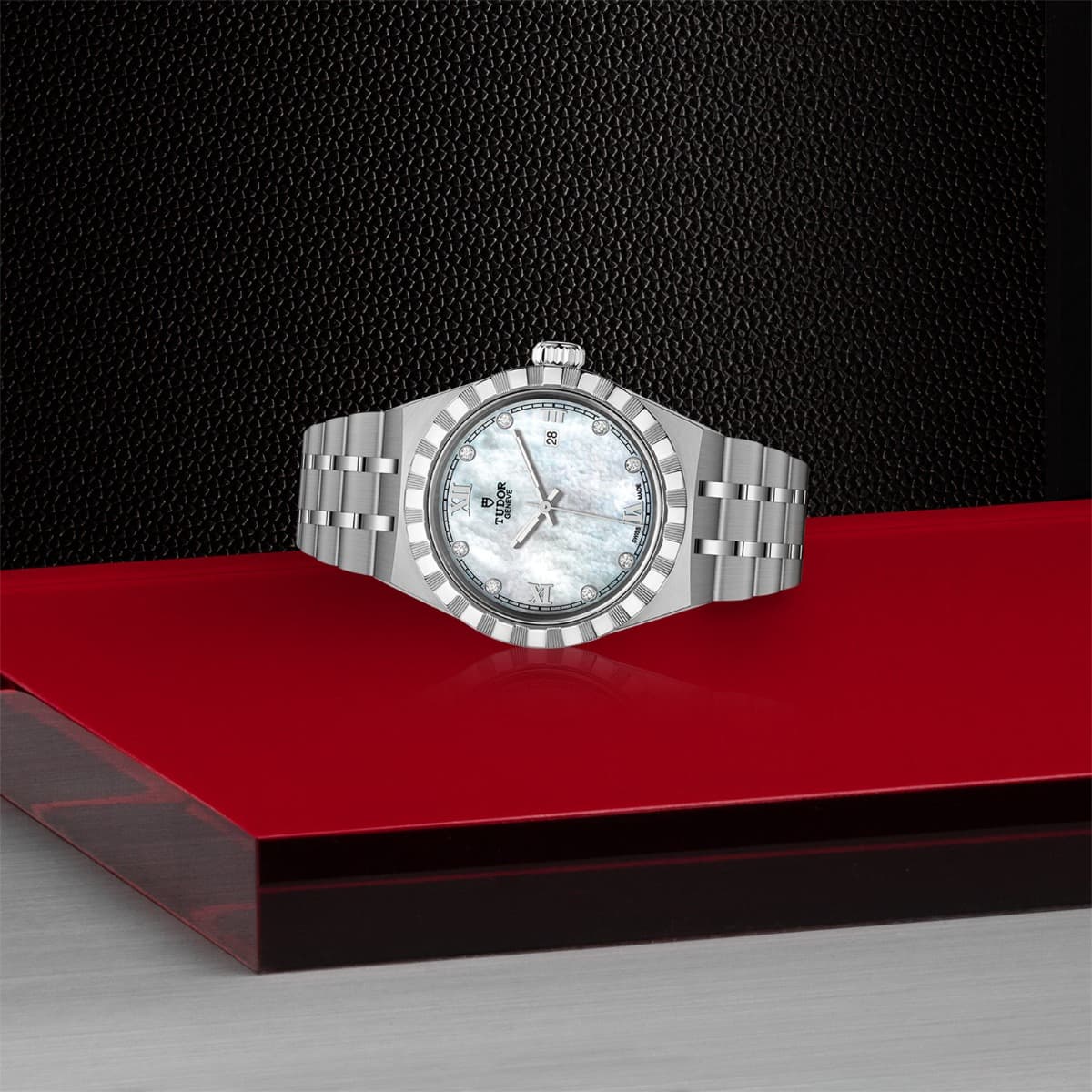 TUDOR Royal 3