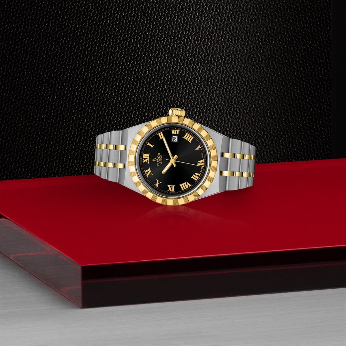 TUDOR Royal 3
