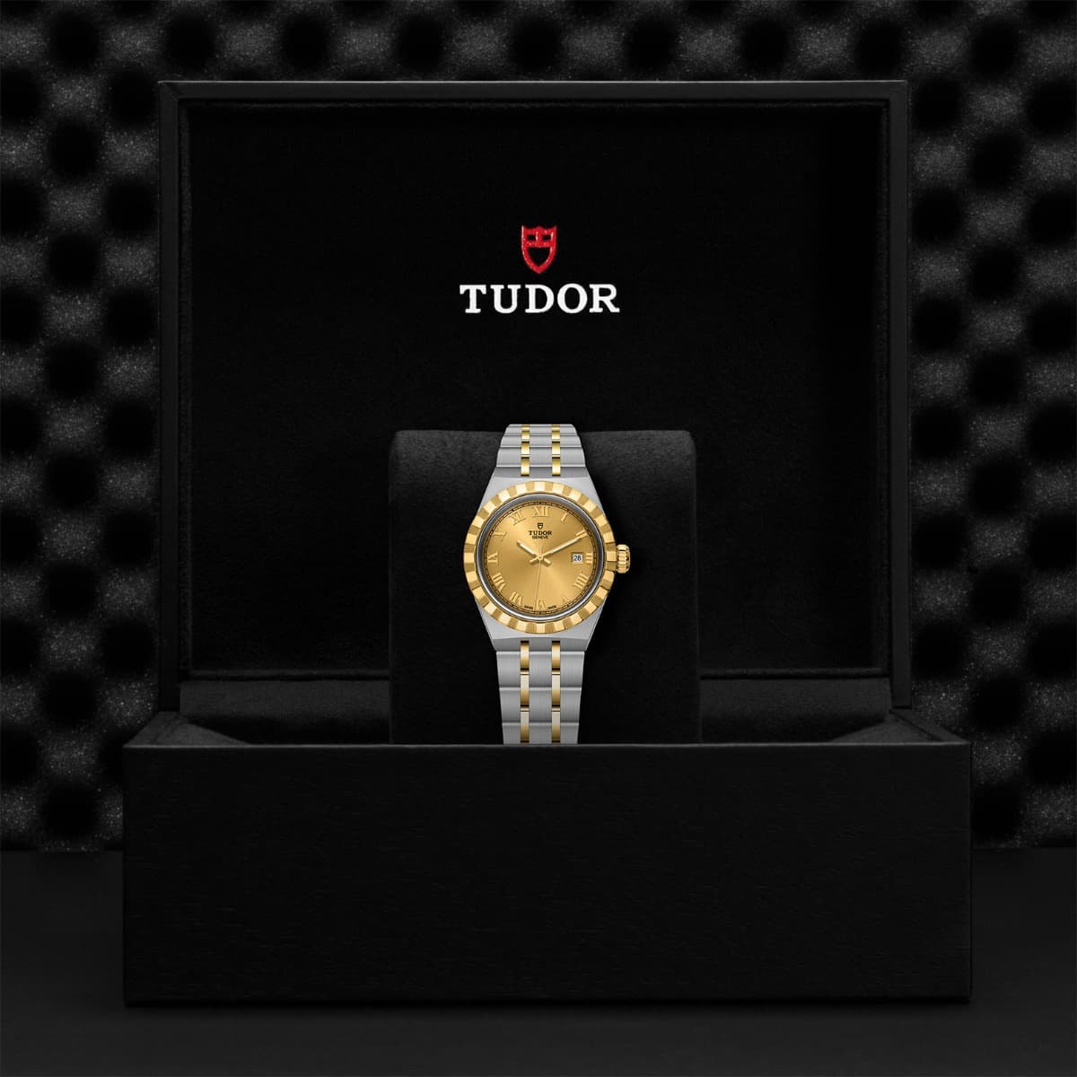 TUDOR Royal 4