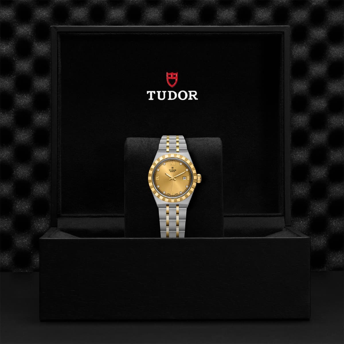 TUDOR Royal 4