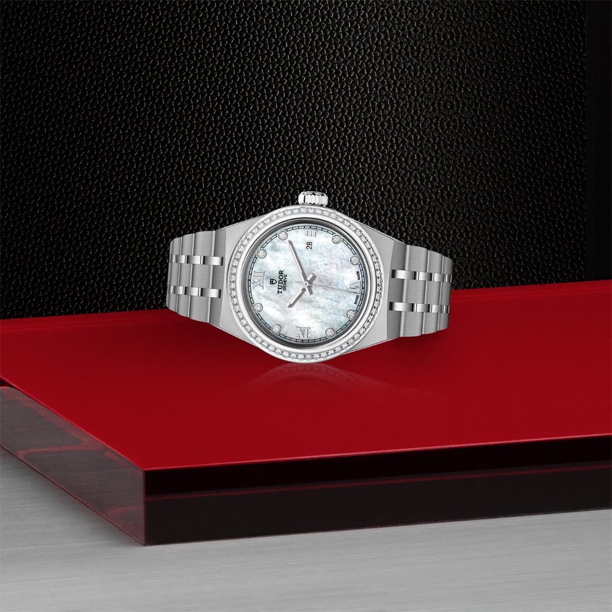 TUDOR Royal 2