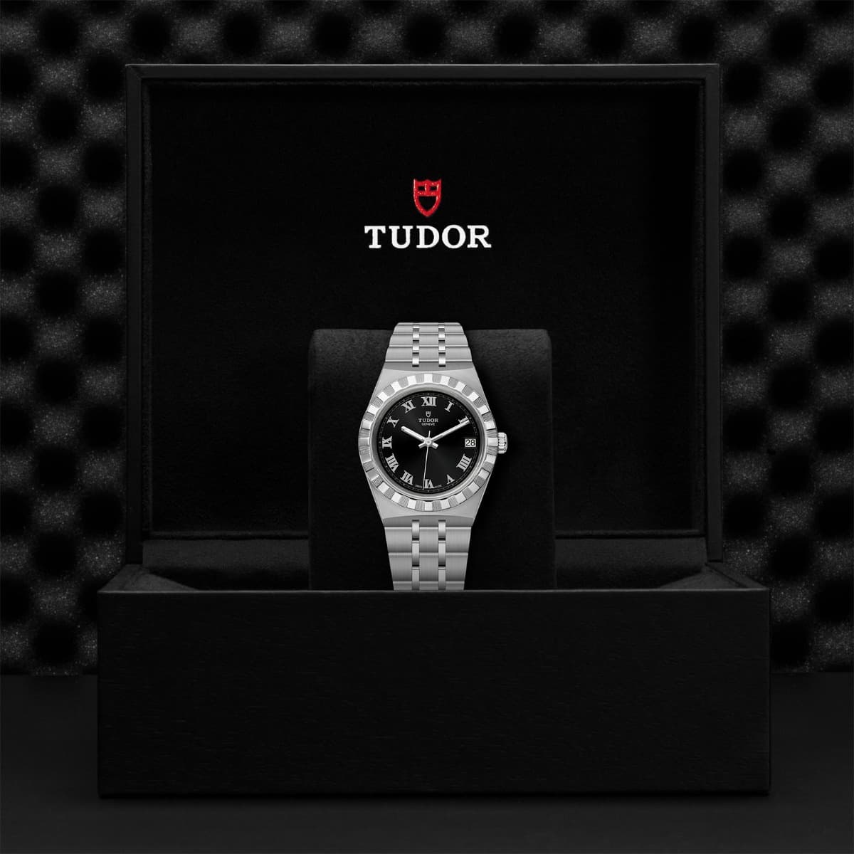 TUDOR Royal 4