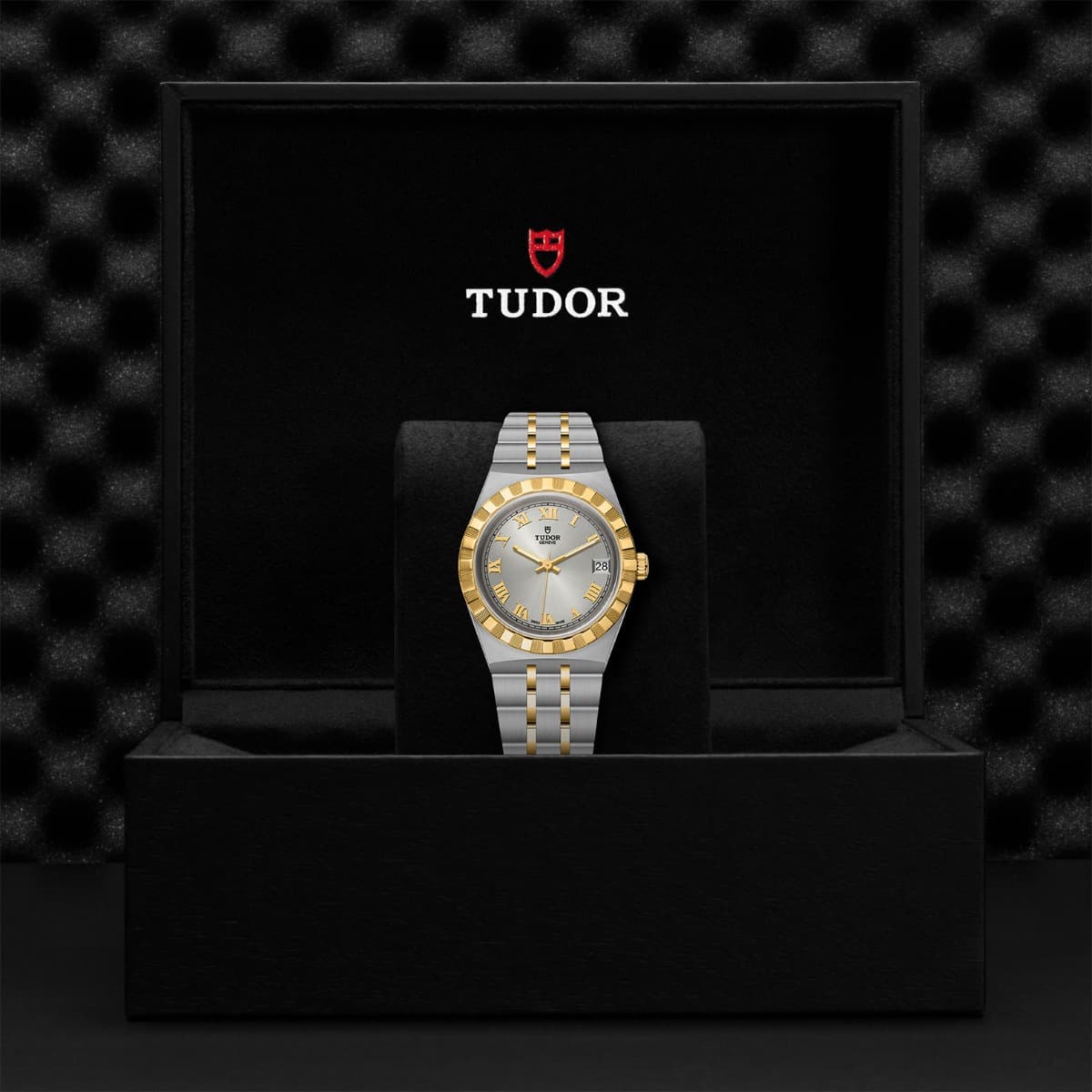 TUDOR Royal 4