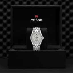 TUDOR Glamour Date