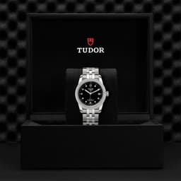TUDOR Glamour Date
