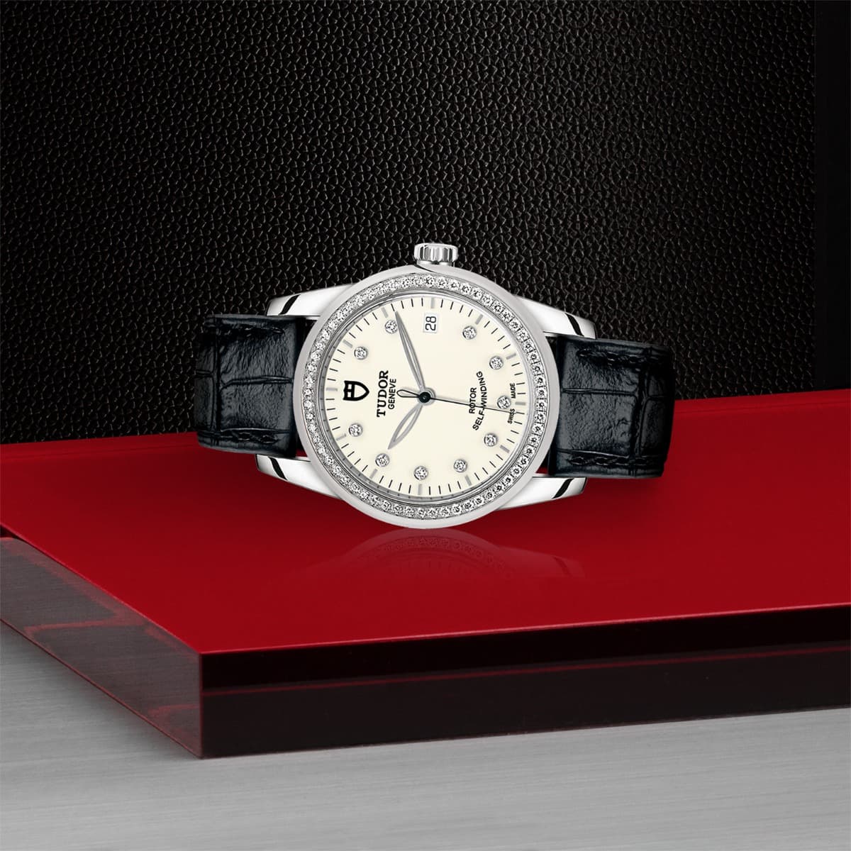TUDOR Glamour Date 3