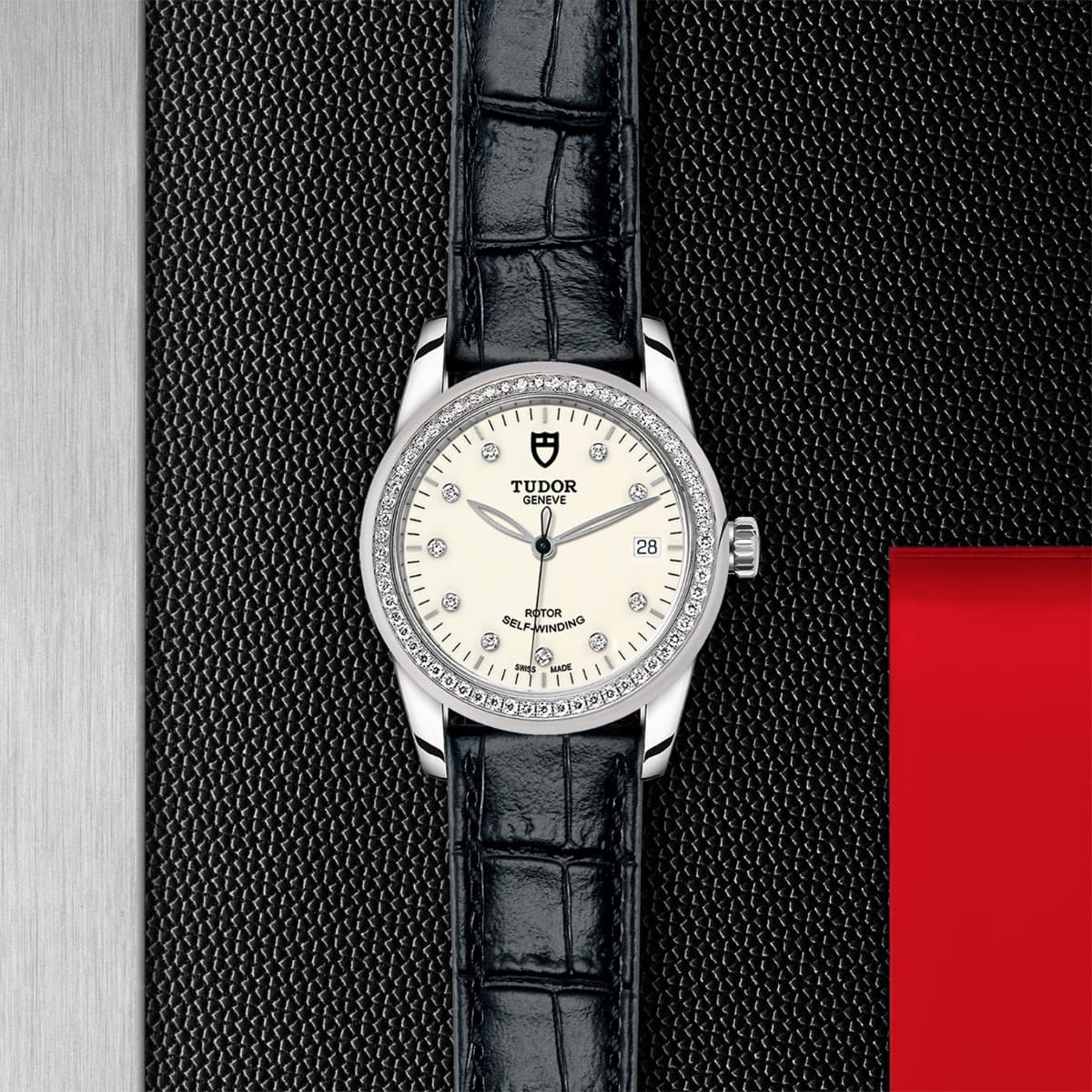 TUDOR Glamour Date 4