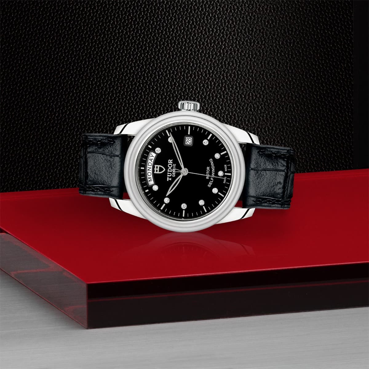 TUDOR Glamour Date+Day 2