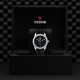 TUDOR Glamour Double Date