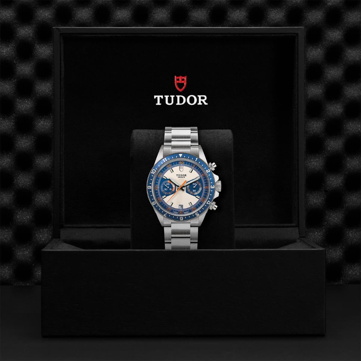 TUDOR Heritage Chrono Blue 2