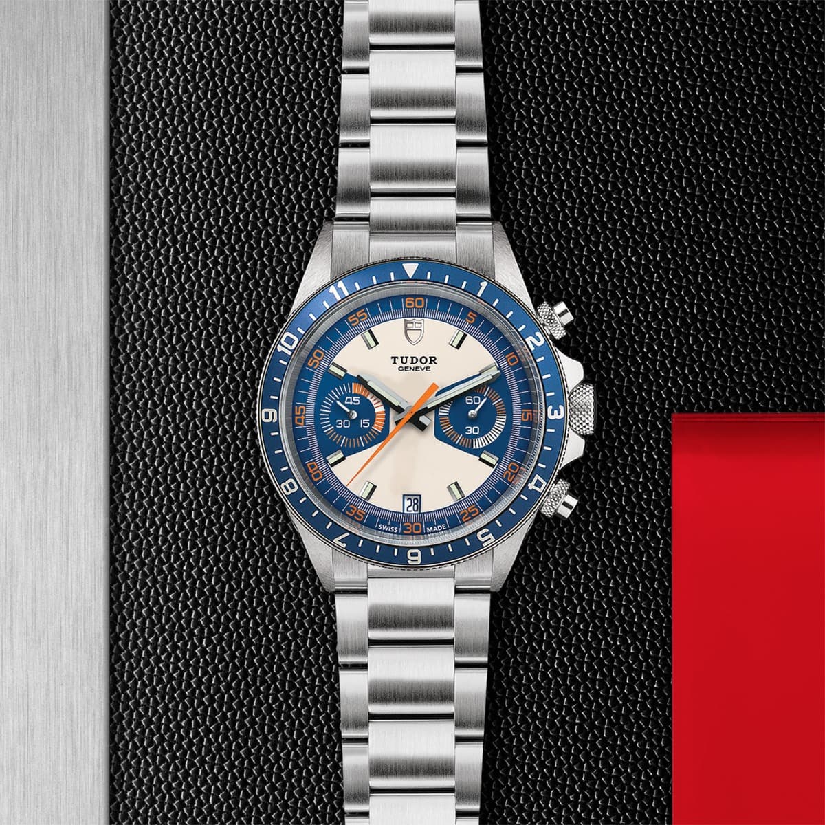 TUDOR Heritage Chrono Blue 4