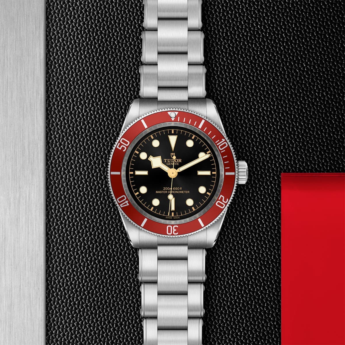 TUDOR Black Bay 2