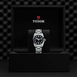 TUDOR Black Bay 32