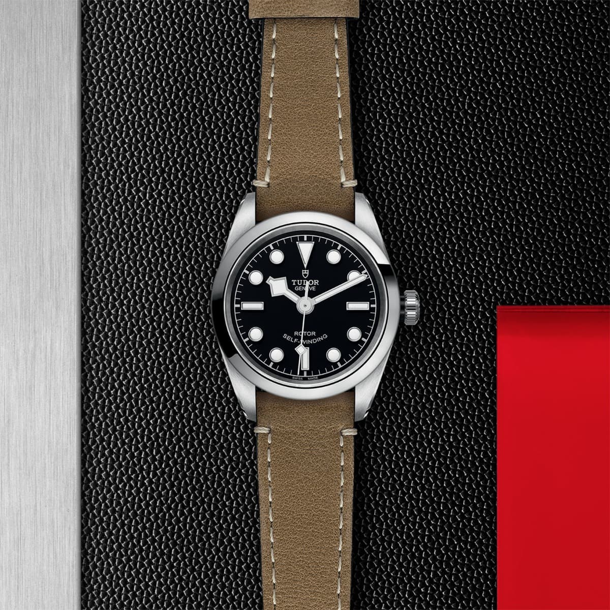 TUDOR Black Bay 32