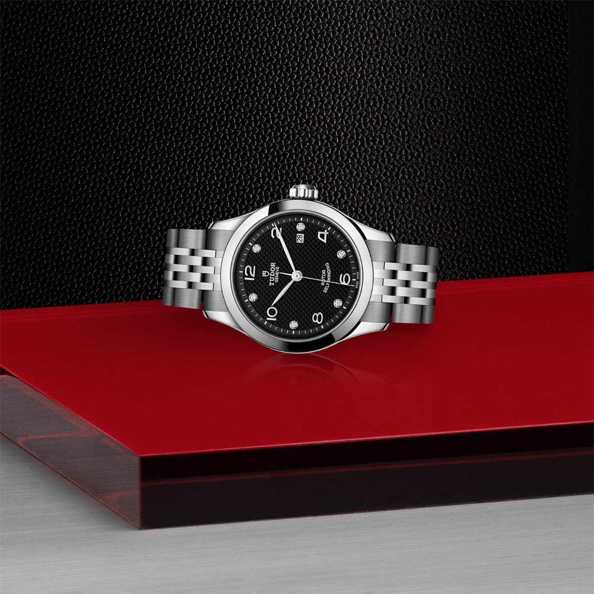 TUDOR 1926 3