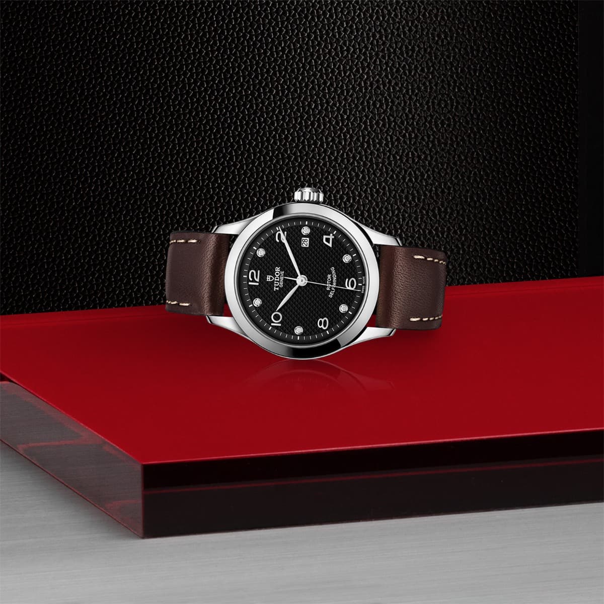 TUDOR 1926 3