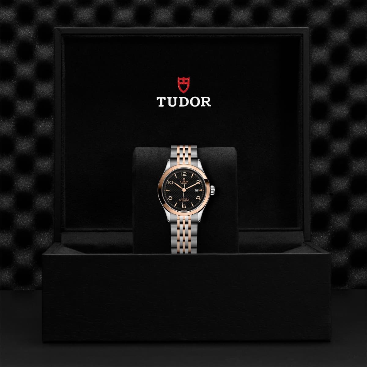 TUDOR 1926 2