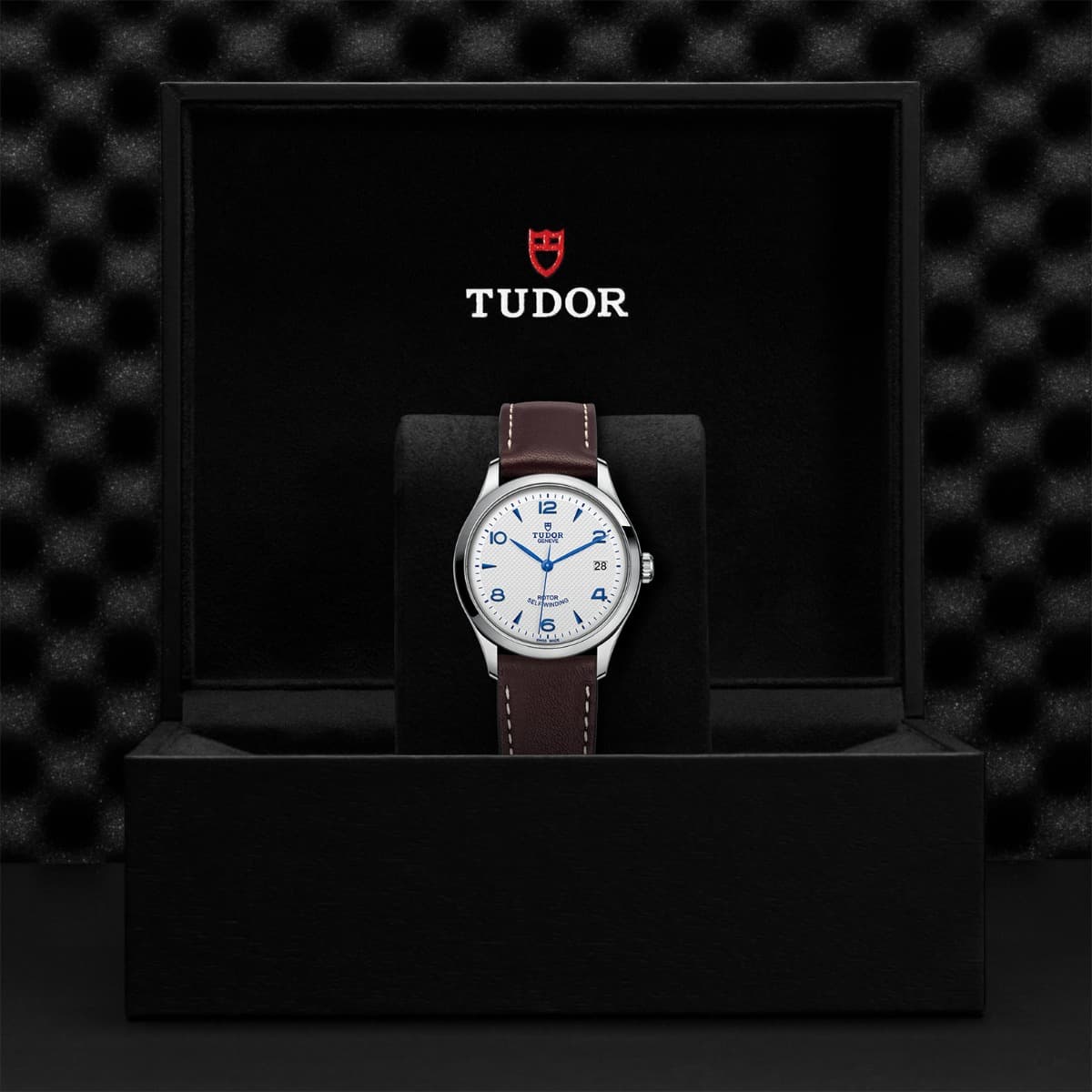 TUDOR 1926 4