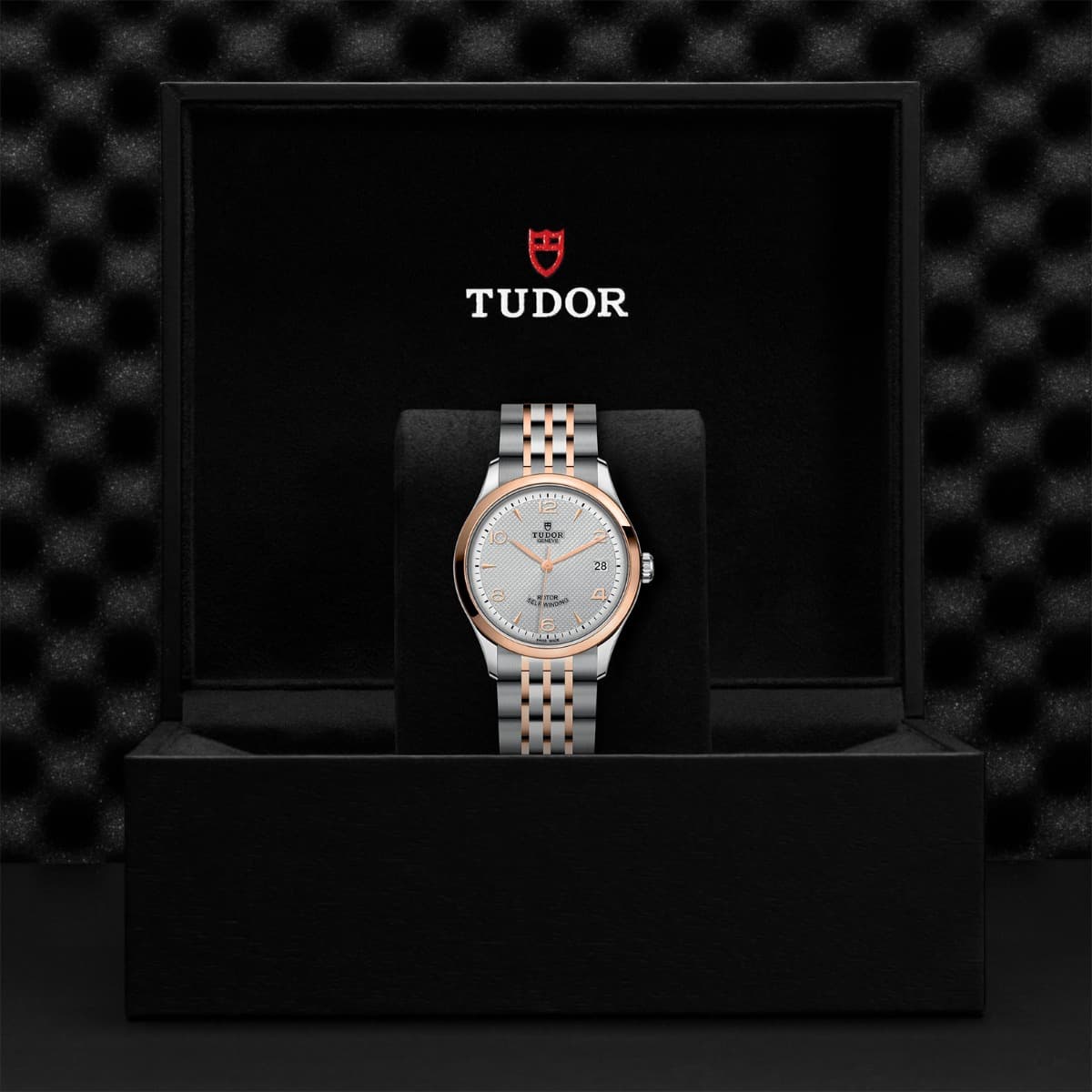 TUDOR 1926 2