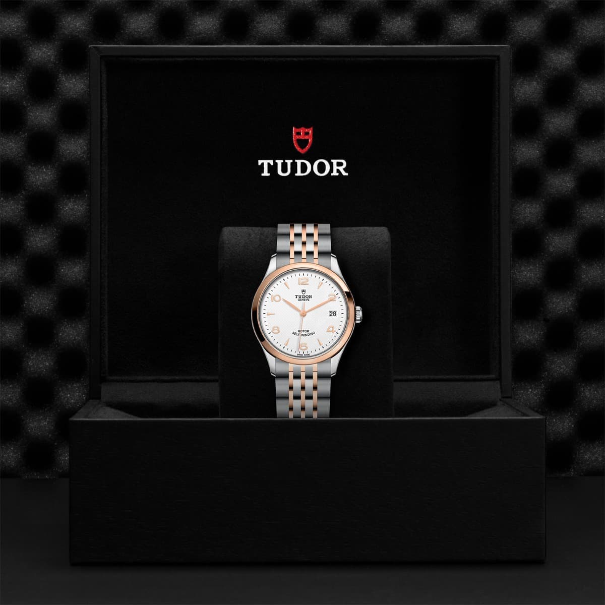 TUDOR 1926 2