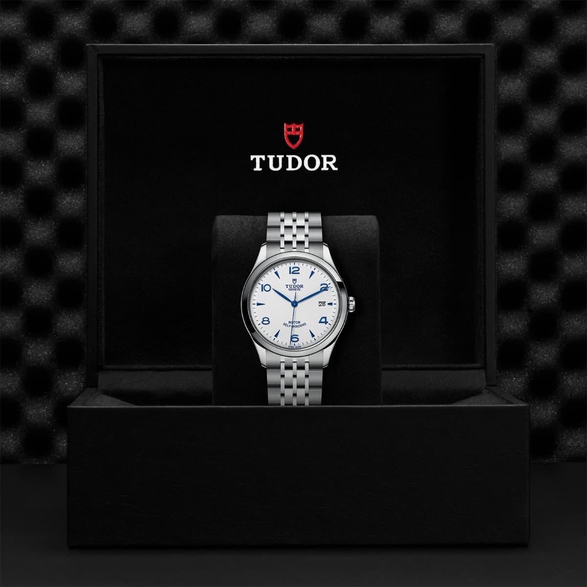TUDOR 1926 2
