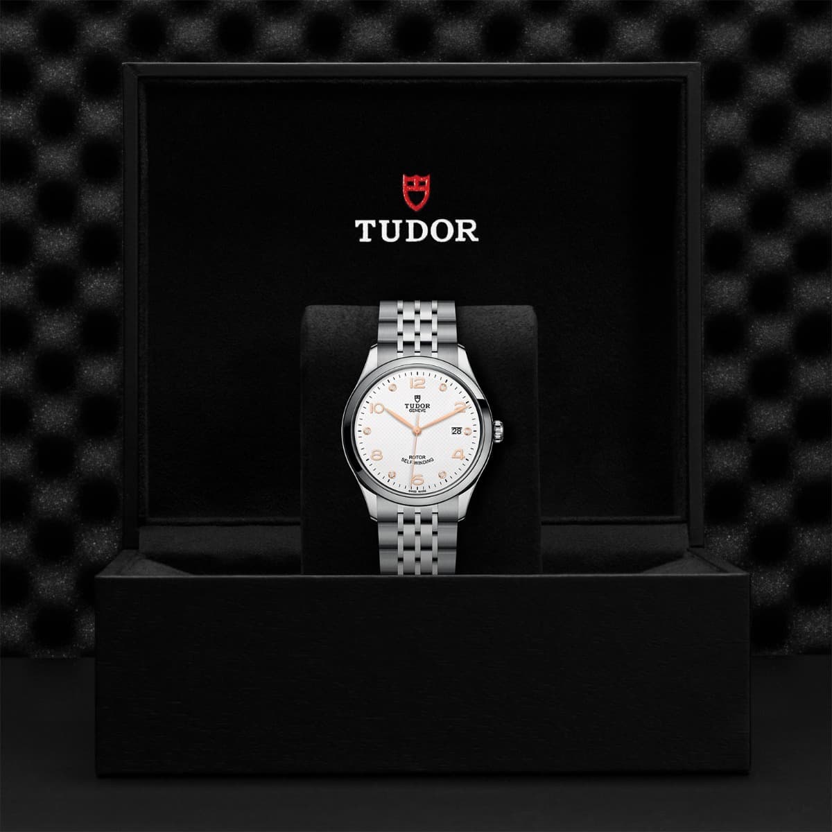 TUDOR 1926 2