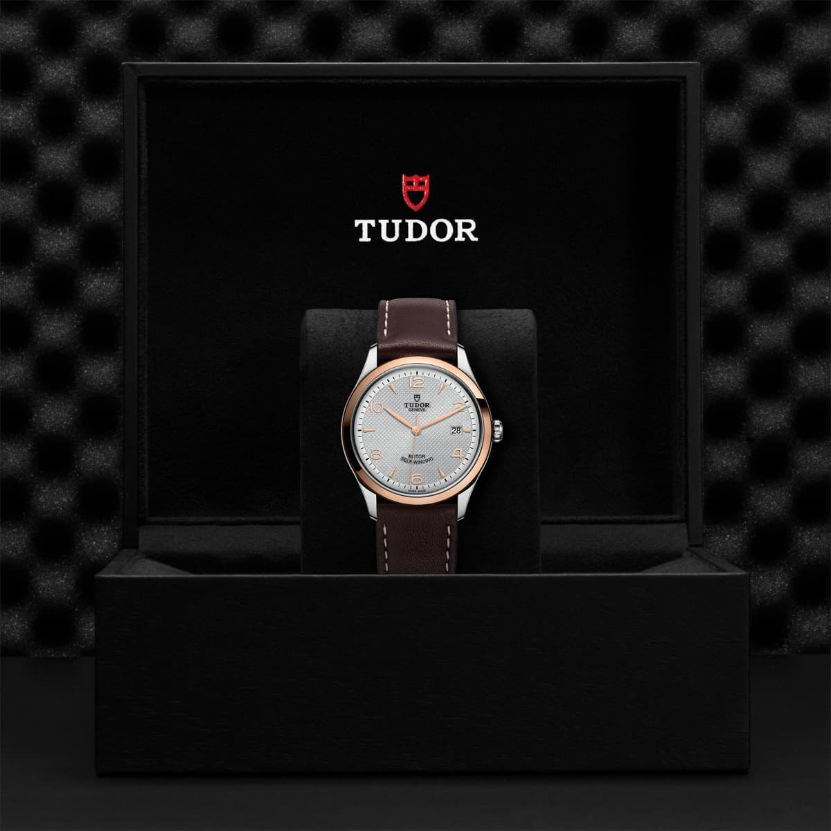TUDOR 1926 2