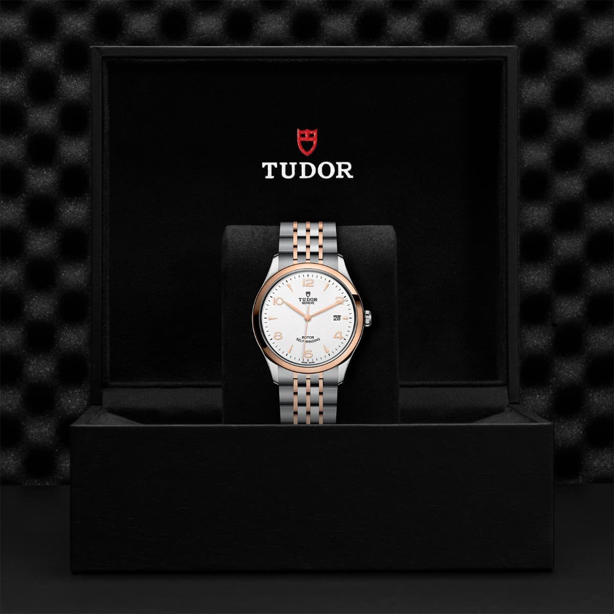 TUDOR 1926 2