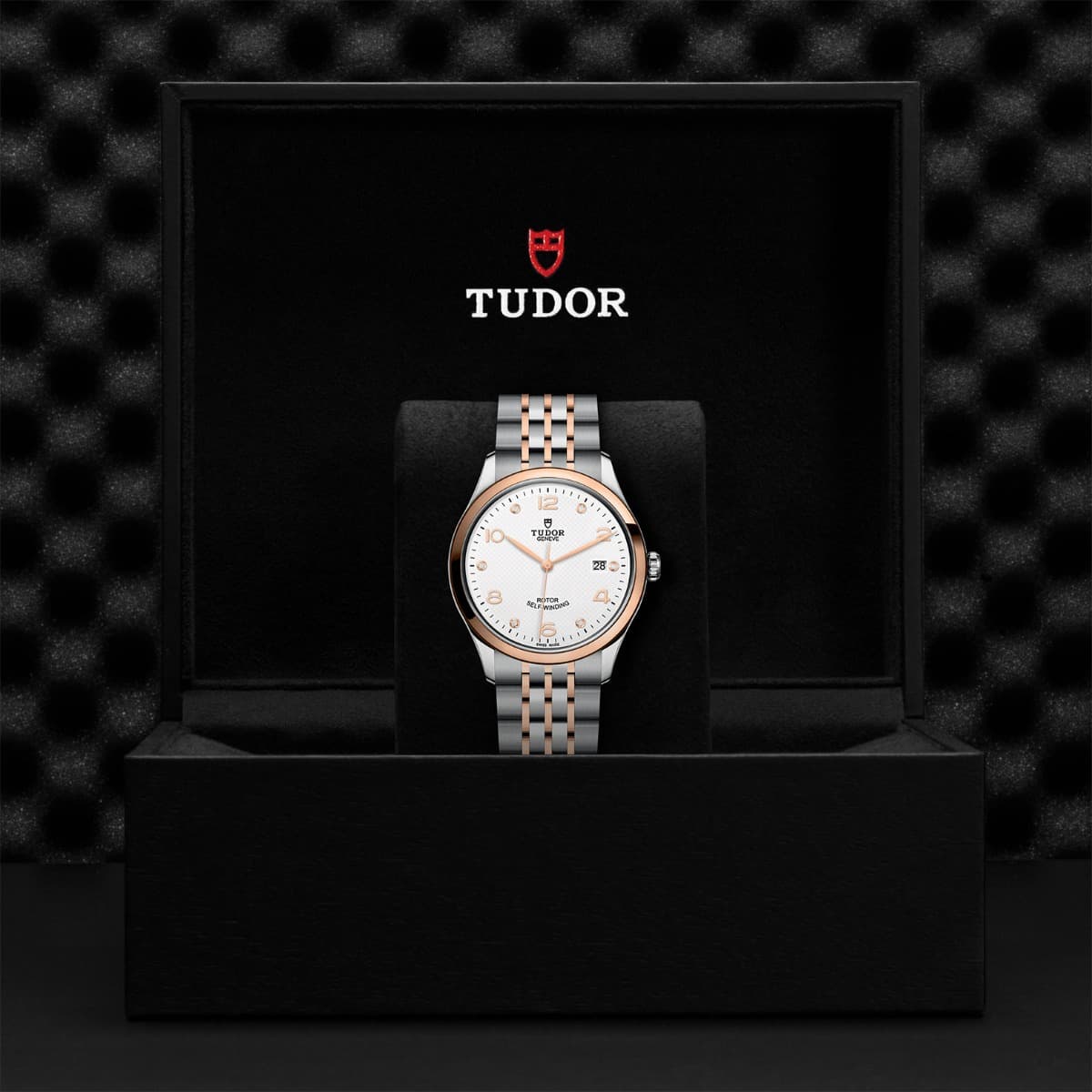 TUDOR 1926 2
