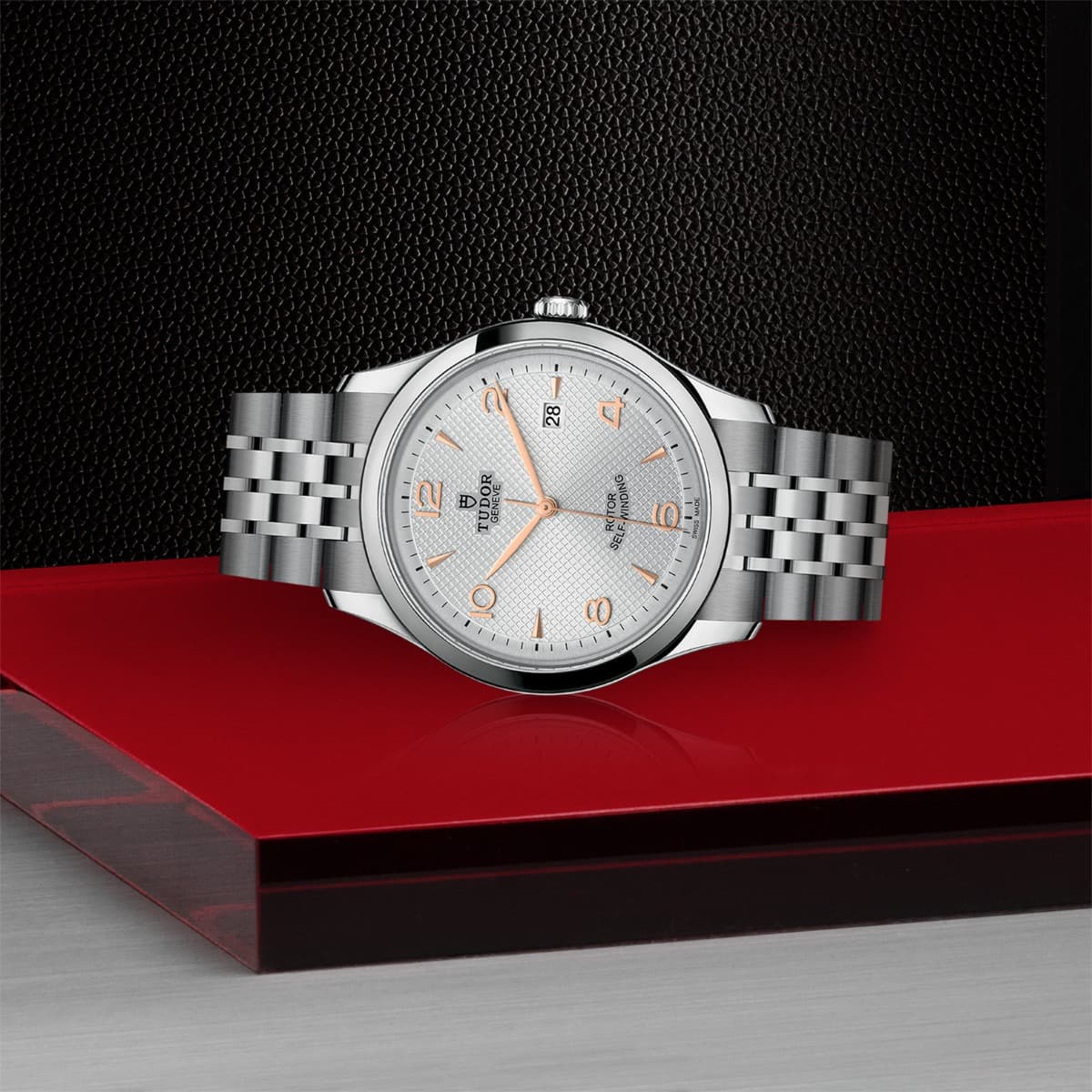 TUDOR 1926 3