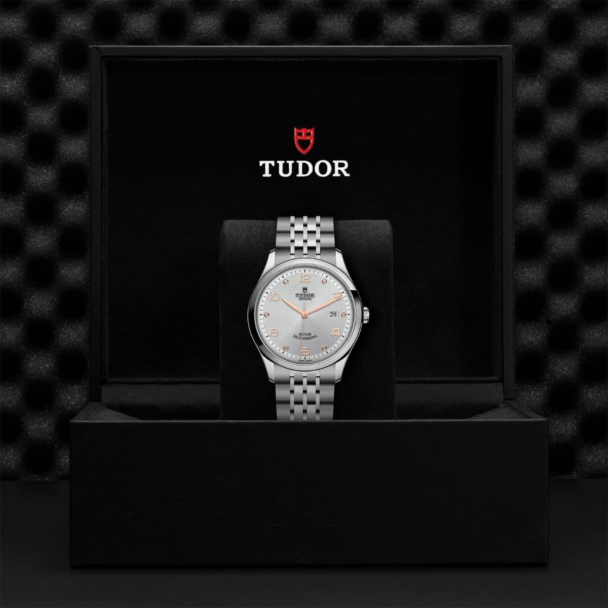 TUDOR 1926 2