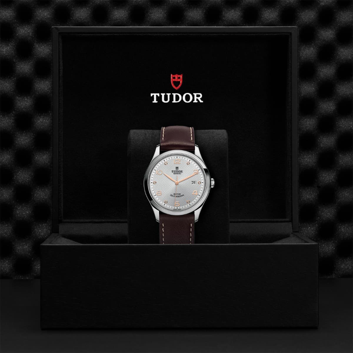 TUDOR 1926 2