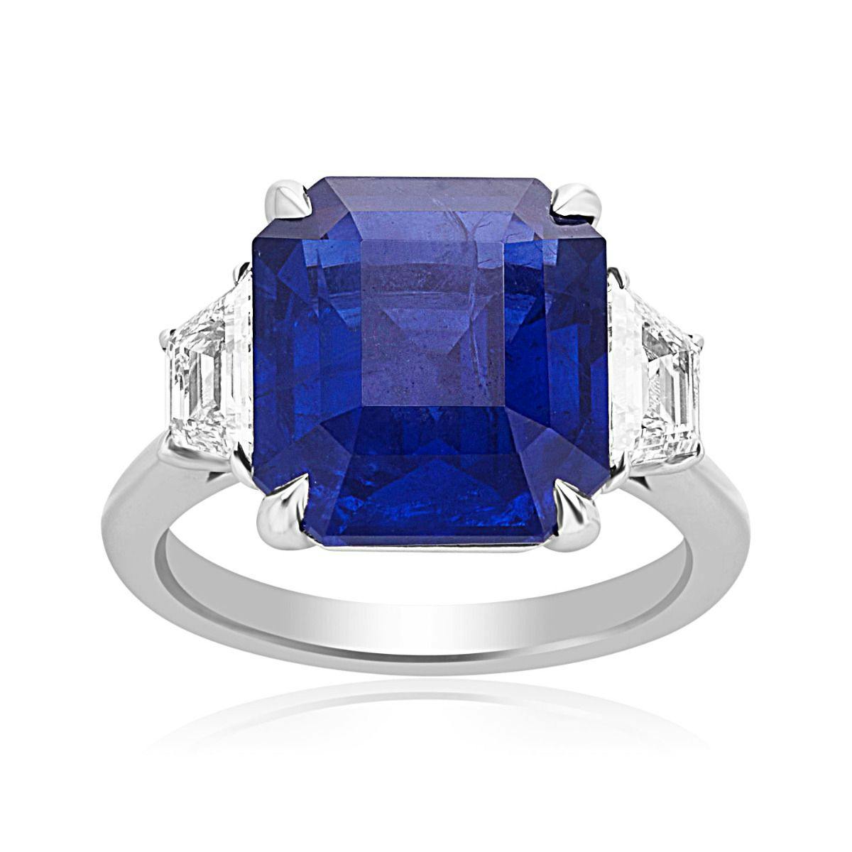 18k White Gold 9.12ct Blue Sapphire & Diamond 3-Stone Ring